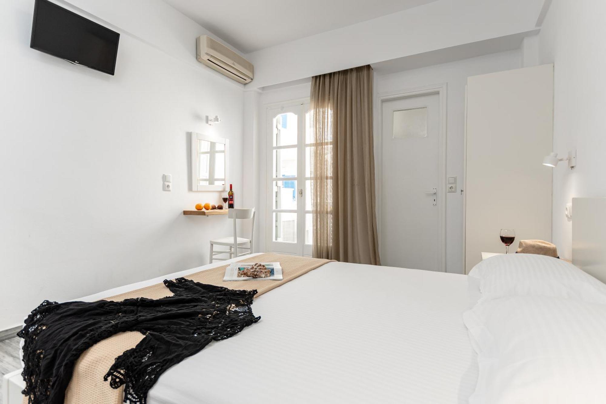 Azur Mare Naxos Aparthotel Naxos City Exterior photo